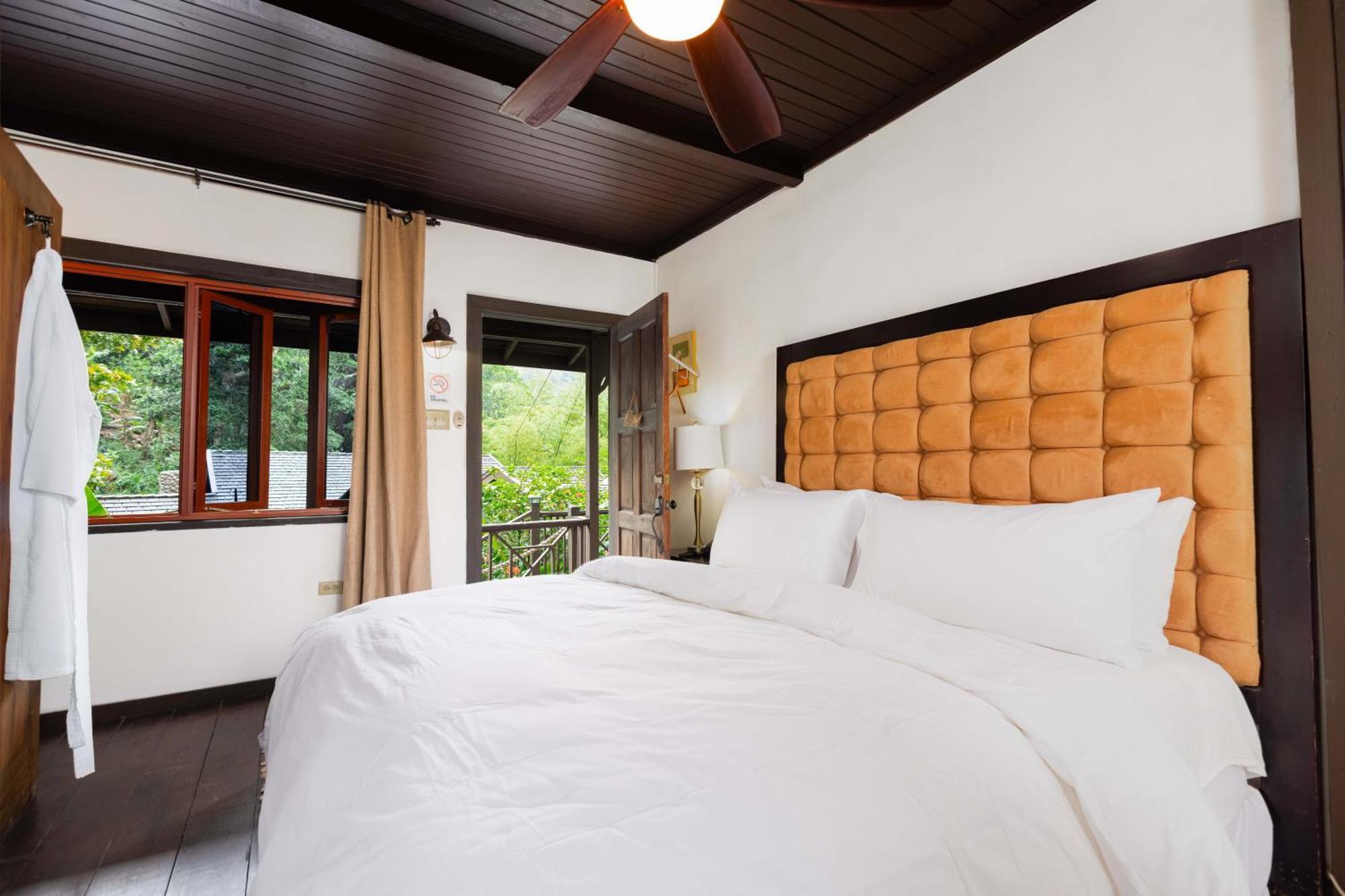 Serendipity Holistic Resort Spa Kingston Kültér fotó